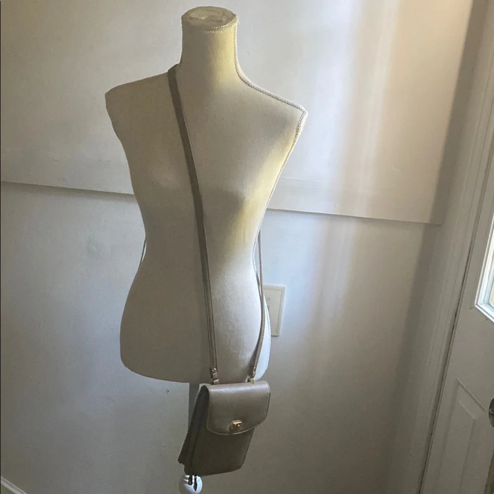 Tan WonderBag Crossbody - Picture 13 of 13